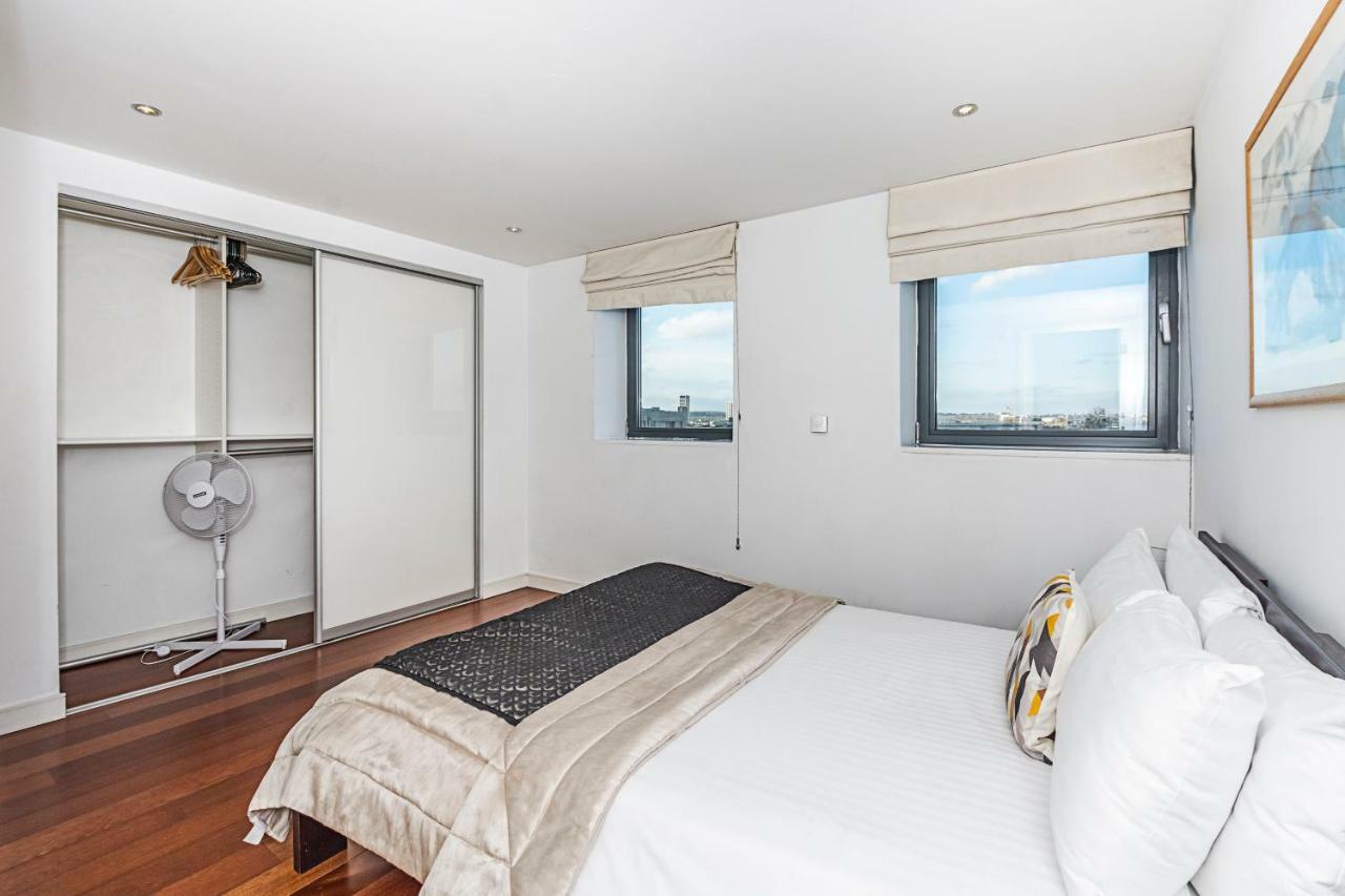 Splendid 3 Bedroom Apartment In Angel/Kings Cross London Kültér fotó