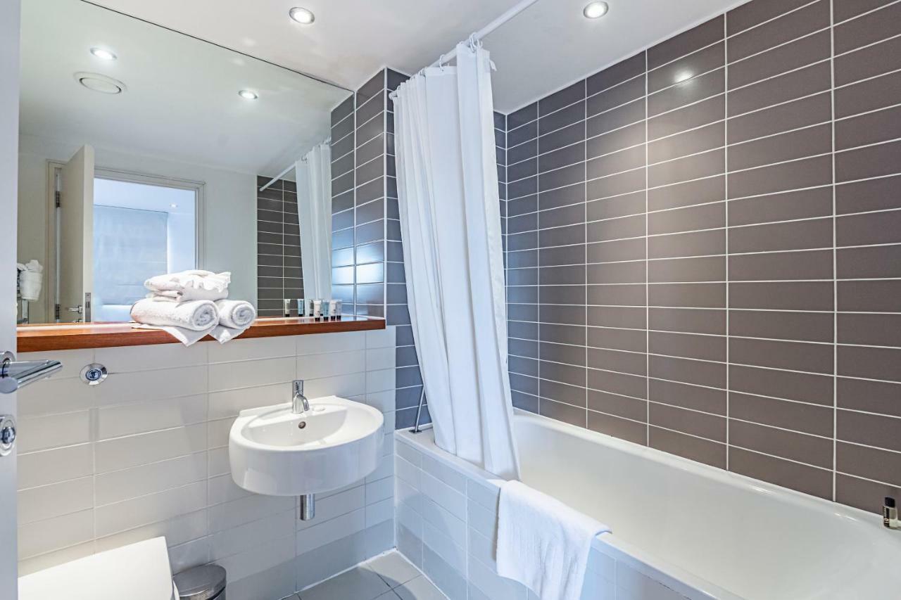 Splendid 3 Bedroom Apartment In Angel/Kings Cross London Kültér fotó